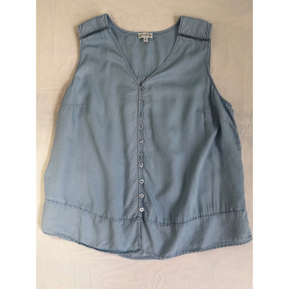 Wonderly Sleeveless Chambray Button Down Top Light Wash Blue Plus Size 2X